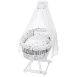 Alvi® Culla Birthe Bianco + Set Biancheria 777-9 Stelle Grigio Argento -Negozio online Pink Or Blue alvi culla birthe bianco set biancheria 777 9 stelle grigio argento a247426 3