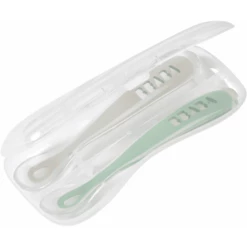 BEABA ® Set Di 2 Cucchiai In Silicone Per La Prima Età, Velvet Grigio/verde Salvia -Negozio online Pink Or Blue beaba set di 2 cucchiai in silicone per la prima eta velvet grigio verde salvia a393170 2