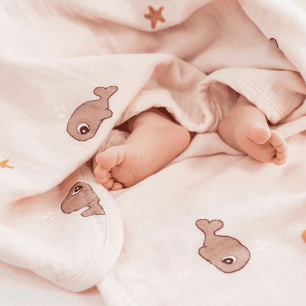 Done By Deer Coperta Per Neonati In Mussola Wally Rosa 6 Done By Deer Coperta Per Neonati In Mussola Wally Rosa - immagine 4