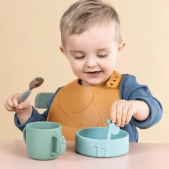 Done By Deer ™ Posate Easy Grip Deer Friends Grigio -Negozio online Pink Or Blue done by deer posate easy grip deer friends grigio a341315 1