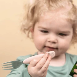 Done By Deer ™ Posate Easy Grip Deer Friends Rosa -Negozio online Pink Or Blue done by deer posate easy grip deer friends rosa a341422 1