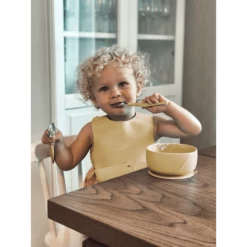 Everyday Baby Posate Per Imparare A Mangiare, Acciaio Inossidabile Con Manico In Silicone, 2 Pezzi Morbido Yellow -Negozio online Pink Or Blue everyday baby posate per imparare a mangiare acciaio inossidabile con manico in silicone 2 pezzi morbido yellow a344142 1