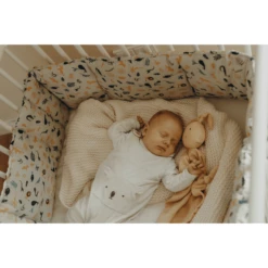 Geuther Nest Baby Cot Party Animals Green -Negozio online Pink Or Blue geuther nest baby cot party animals green a343685 3