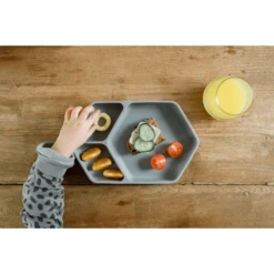 KINDSGUT Piastra In Silicone, Angolare In Grigio Scuro -Negozio online Pink Or Blue kindsgut piastra in silicone angolare in grigio scuro a324917 1