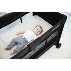 KOELSTRA Lettino Da Viaggio Travel Sleeper T5 Con Livella Nero -Negozio online Pink Or Blue koelstra lettino da viaggio travel sleeper t5 con livella nero a319929 2