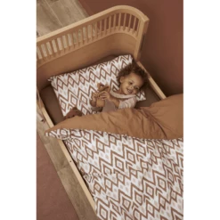 Meyco Biancheria Da Letto Per Lettino 100 X 135 Cm Ikat Sand / Uni Toffee -Negozio online Pink Or Blue meyco biancheria da letto per lettino 100 x 135 cm ikat sand uni toffee a378649 3