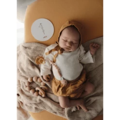 Mushie Coperta A Maglia Honeycomb Beige 80 X 100 Cm 9 Mushie Coperta A Maglia Honeycomb Beige 80 X 100 Cm -Negozio online Pink Or Blue mushie coperta a maglia honeycomb beige 80 x 100 cm a401202 2