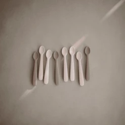 Mushie Cucchiaio In Silicone, Blush /Spostamento Sand -Negozio online Pink Or Blue mushie cucchiaio in silicone blush spostamento sand a399506 3