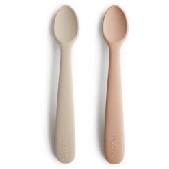 Mushie Cucchiaio In Silicone, Blush /Spostamento Sand -Negozio online Pink Or Blue mushie cucchiaio in silicone blush spostamento sand a399506 4