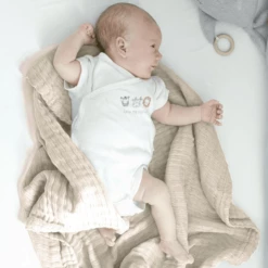 Nordic Coast Company Coperta Di Mussola Natura Bianca 80 X 80 Cm -Negozio online Pink Or Blue nordic coast company coperta di mussola natura bianca 80 x 80 cm a316240 4