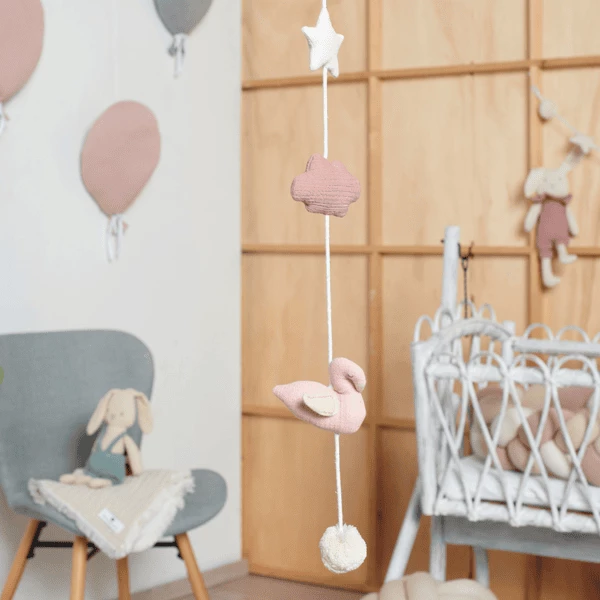 Nordic Coast Company Ghirlanda Da Parete In Mussola Swan Small 4 Nordic Coast Company Ghirlanda Da Parete In Mussola Swan Small - immagine 2