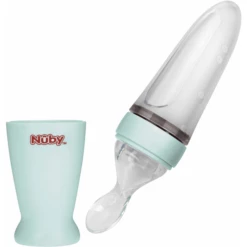 Nuby Nûby Cucchiaio Di Alimentazione Speciale In PP Con Contenitore Di Alimentazione In Silicone 90 Ml In Verde -Negozio online Pink Or Blue nuby cucchiaio di alimentazione speciale in pp con contenitore di alimentazione in silicone 90 ml in verde a309289 2