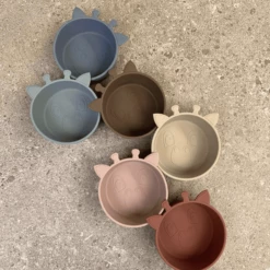 Nuuroo Ciotola In Silicone Alex Giraffe 2 Pezzi, Woodrose -Negozio online Pink Or Blue nuuroo ciotola in silicone alex giraffe 2 pezzi woodrose a363222 4