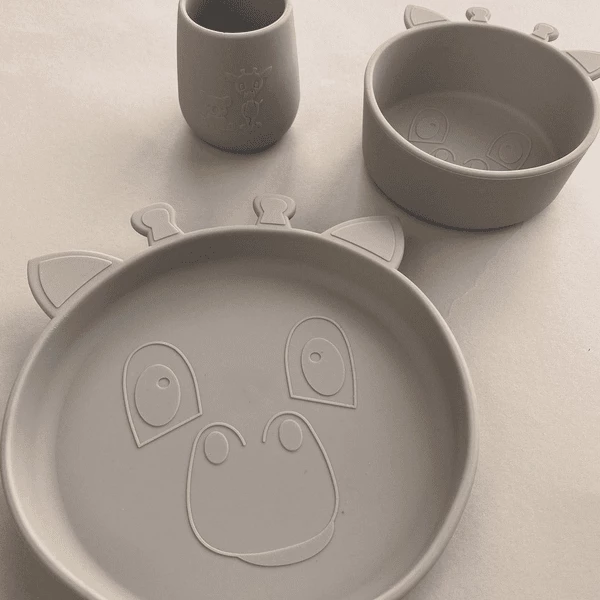 Nuuroo Judi Giraffe Set Di 3 Stoviglie, Cobble Stone 4 Nuuroo Judi Giraffe Set Di 3 Stoviglie, Cobble Stone - immagine 2