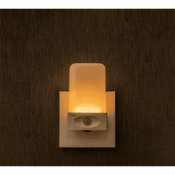 Reer Mama Luce Notturna Con Sensore Di Movimento -Negozio online Pink Or Blue reer mama luce notturna con sensore di movimento a415090 2