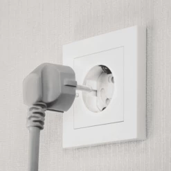 Reer Protezioni Adesive Per Prese, 10 Pezzi Bianco 11 Reer Protezioni Adesive Per Prese, 10 Pezzi Bianco -Negozio online Pink Or Blue reer protezioni adesive per prese 10 pezzi bianco a360817 4