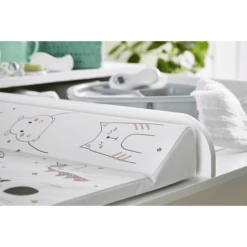 Rotho Babydesign Materassino A Cuneo Per Fasciatoio Happy Faces Bianco 50 X 70 Cm -Negozio online Pink Or Blue rotho babydesign materassino a cuneo per fasciatoio happy faces bianco 50 x 70 cm a290421 4