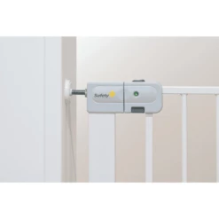 Safety 1st Cancelletto Auto Close Con Estensione Di 7 Cm 11 Safety 1st Cancelletto Auto Close Con Estensione Di 7 Cm -Negozio online Pink Or Blue safety 1st cancelletto auto close con estensione di 7 cm a235299 4