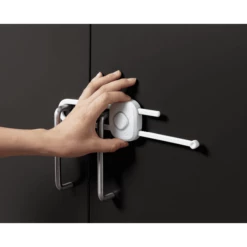 Safety 1st Chiusura Per Armadio Secret Button -Negozio online Pink Or Blue safety 1st chiusura per armadio secret button a213470 2