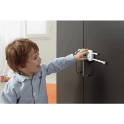 Safety 1st Chiusura Per Armadio Secret Button -Negozio online Pink Or Blue safety 1st chiusura per armadio secret button a213470 4