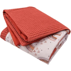 Ullenboom Coprifasciatoio In Piqué Waffle Motivo Arcobaleno Ruggine 75 X 85 Cm -Negozio online Pink Or Blue ullenboom coprifasciatoio in pique waffle motivo arcobaleno ruggine 75 x 85 cm a363133 1