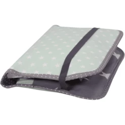 Ullenboom Patchwork Borsa Per Pannolini - Grigio Menta 11 Ullenboom Patchwork Borsa Per Pannolini - Grigio Menta -Negozio online Pink Or Blue ullenboom patchwork borsa per pannolini grigio menta a310450 4