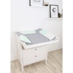 Ullenboom Rivestimento Per Materassino Fasciatoio, Mint, Grigio 75x85 Cm 9 Ullenboom Rivestimento Per Materassino Fasciatoio, Mint, Grigio 75x85 Cm -Negozio online Pink Or Blue ullenboom rivestimento per materassino fasciatoio mint grigio 75x85 cm a279611 2