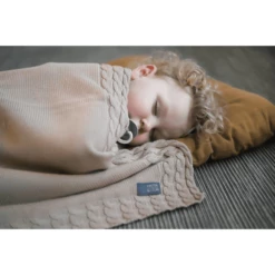 VINTER& BLOOM Coperta Joy Almond Beige -Negozio online Pink Or Blue vinter bloom coperta joy almond beige a383075 1